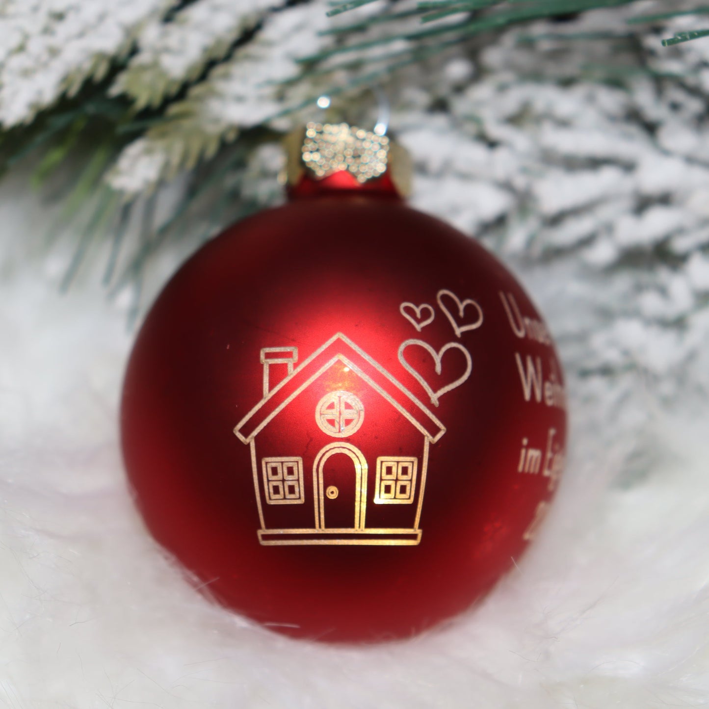 Personalisierte Weihnachtskugel mit Lasergravur „Unser erstes Weihnachten im Eigenheim“