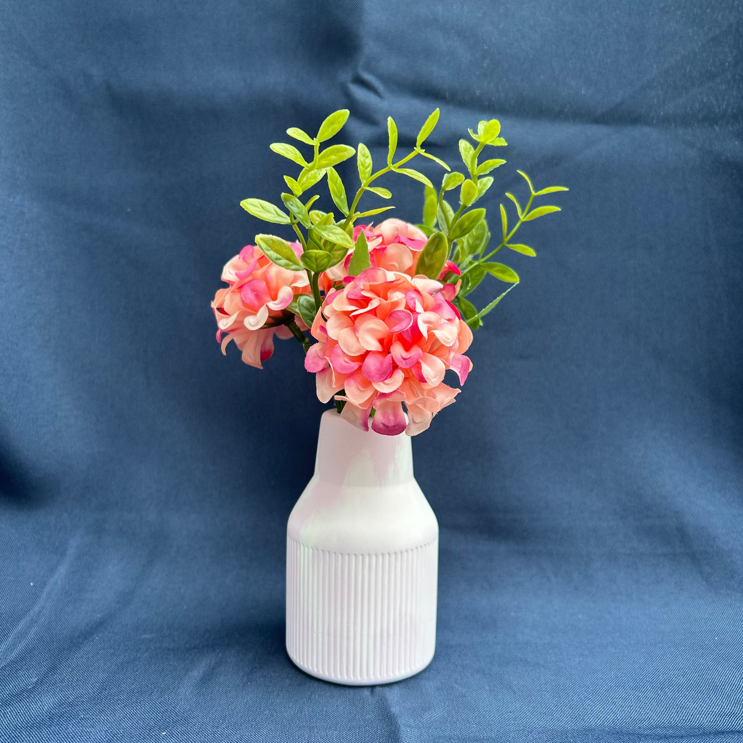 Deko-Vase Rosa-Weiß im Farbverlauf