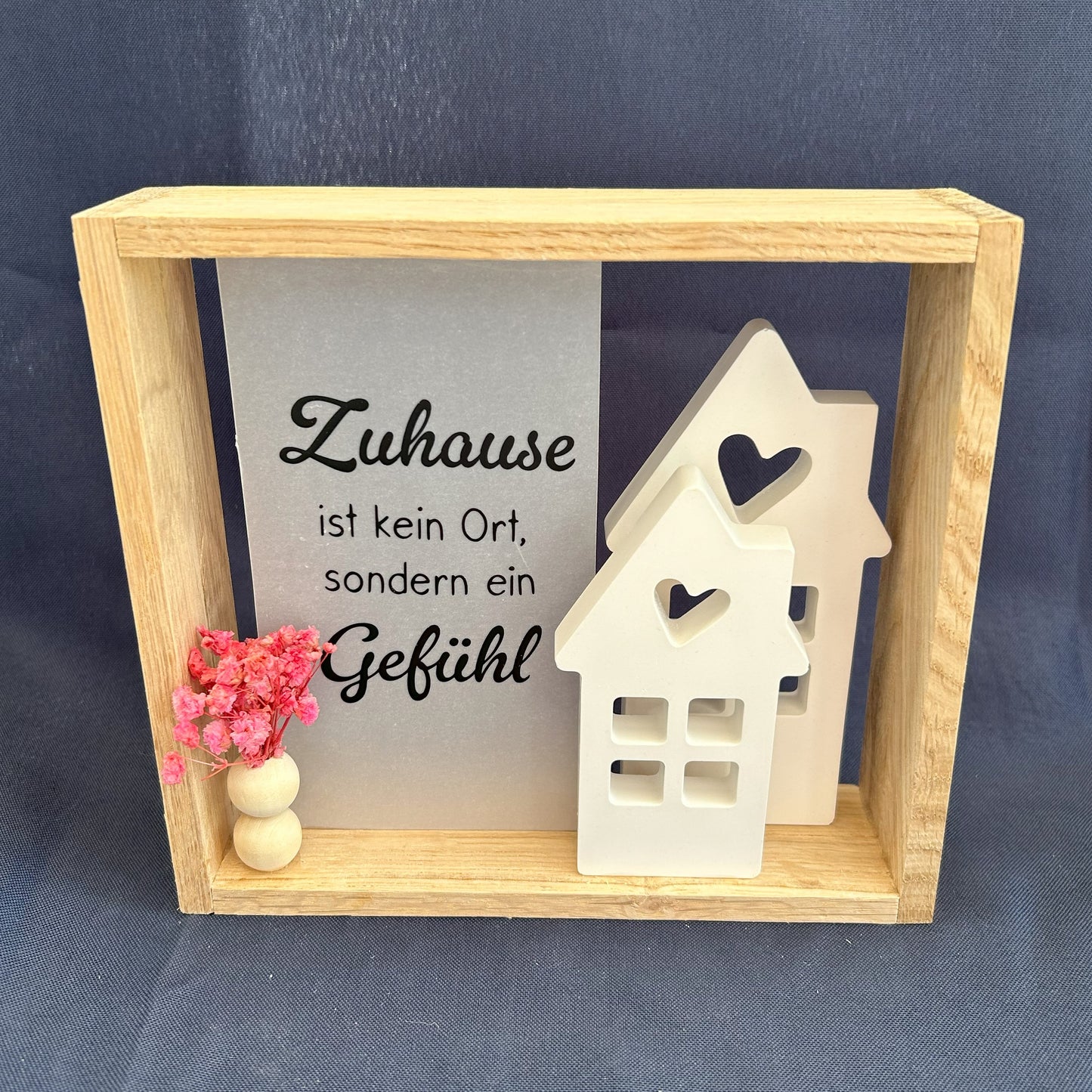 Holzrahmen - Zuhause – das ist nicht nur ein Ort, sondern ein Gefühl