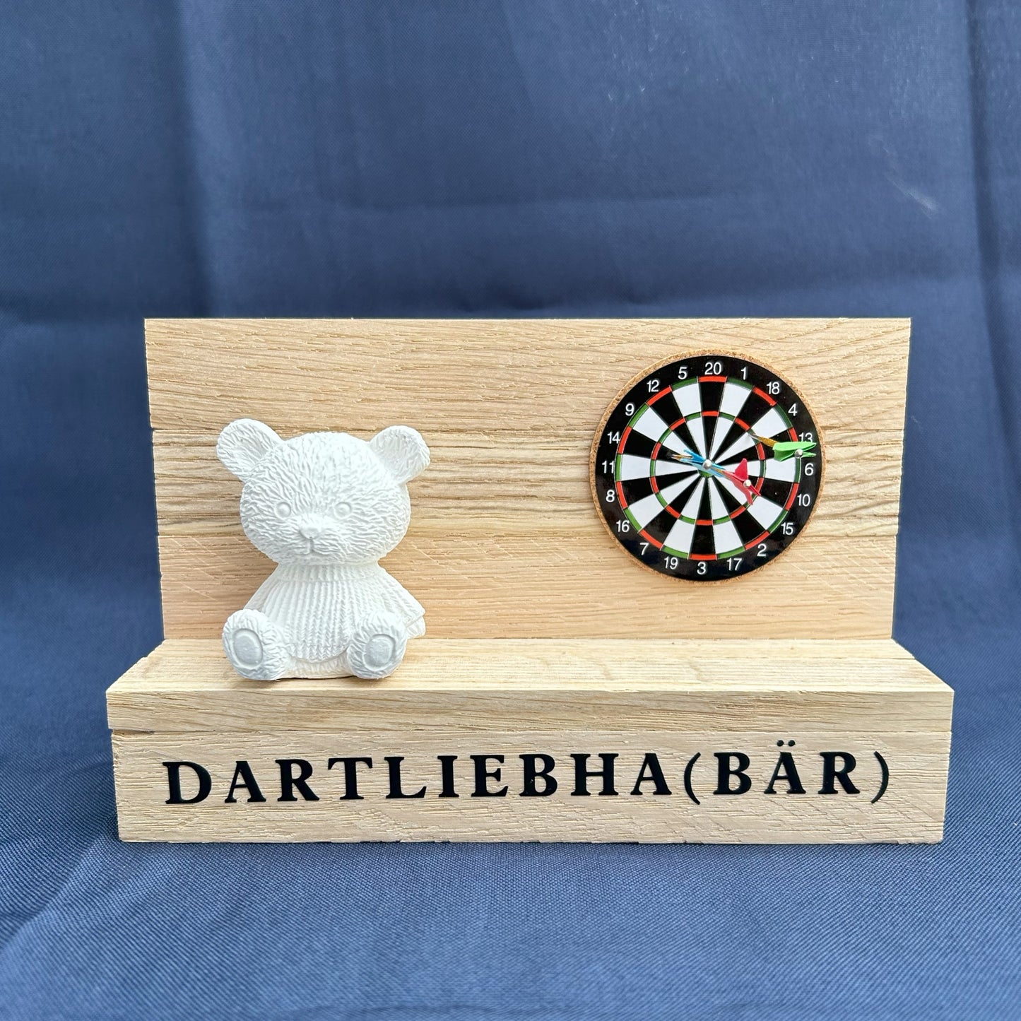 Dekoaufsteller „Dartliebha(bär)“
