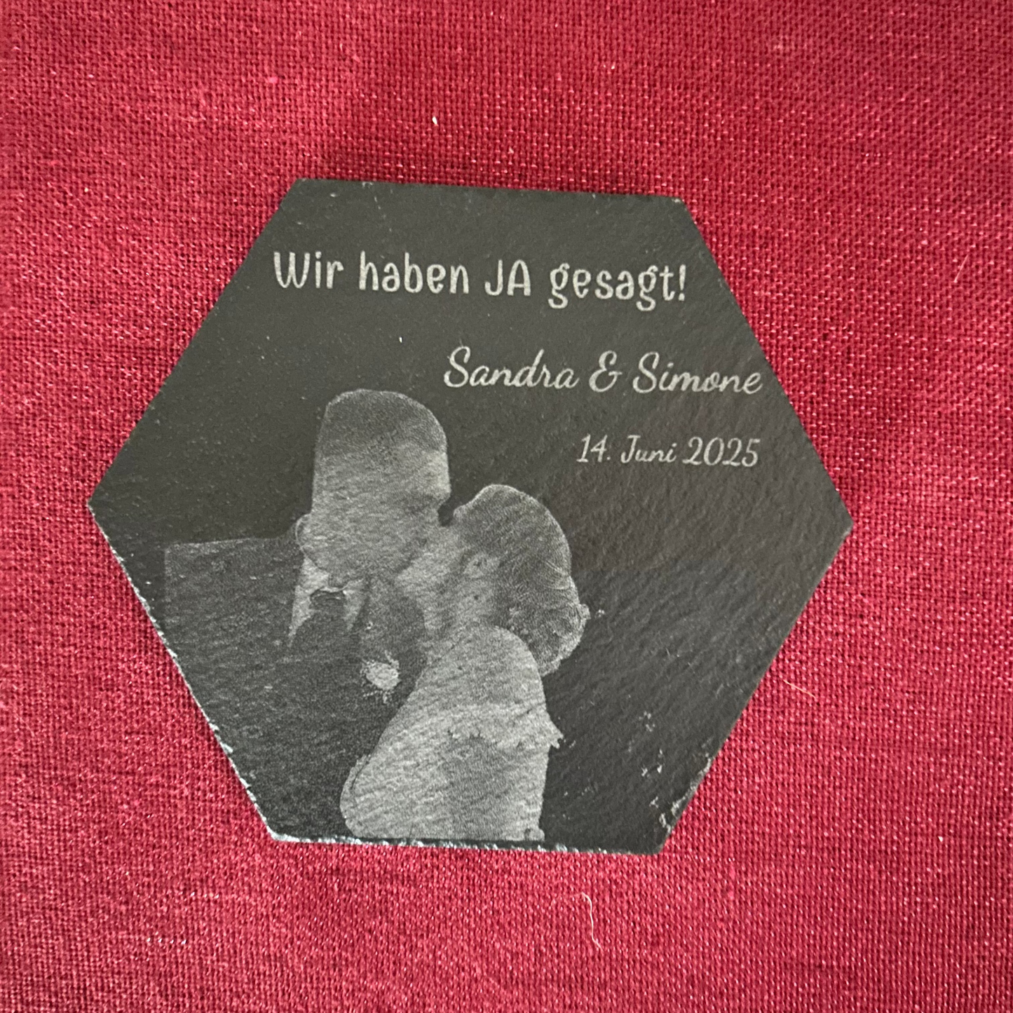 Personalisierter Schiefer Untersetzer „Wir haben JA gesagt!“ – Gravur mit Foto, Namen & Datum