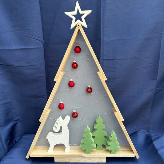 Dekorativer Holz-Tannenbaum mit LED-Lichterkette 2 - Weihnachtsdeko