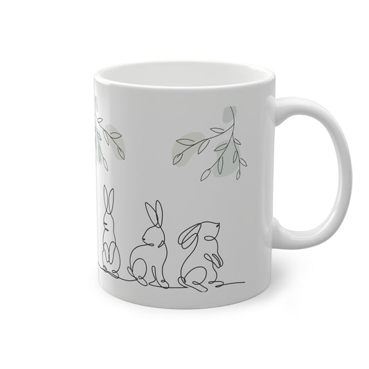 Oster Tasse mit Hasen Illustration und Blättern im minimalistischen Design