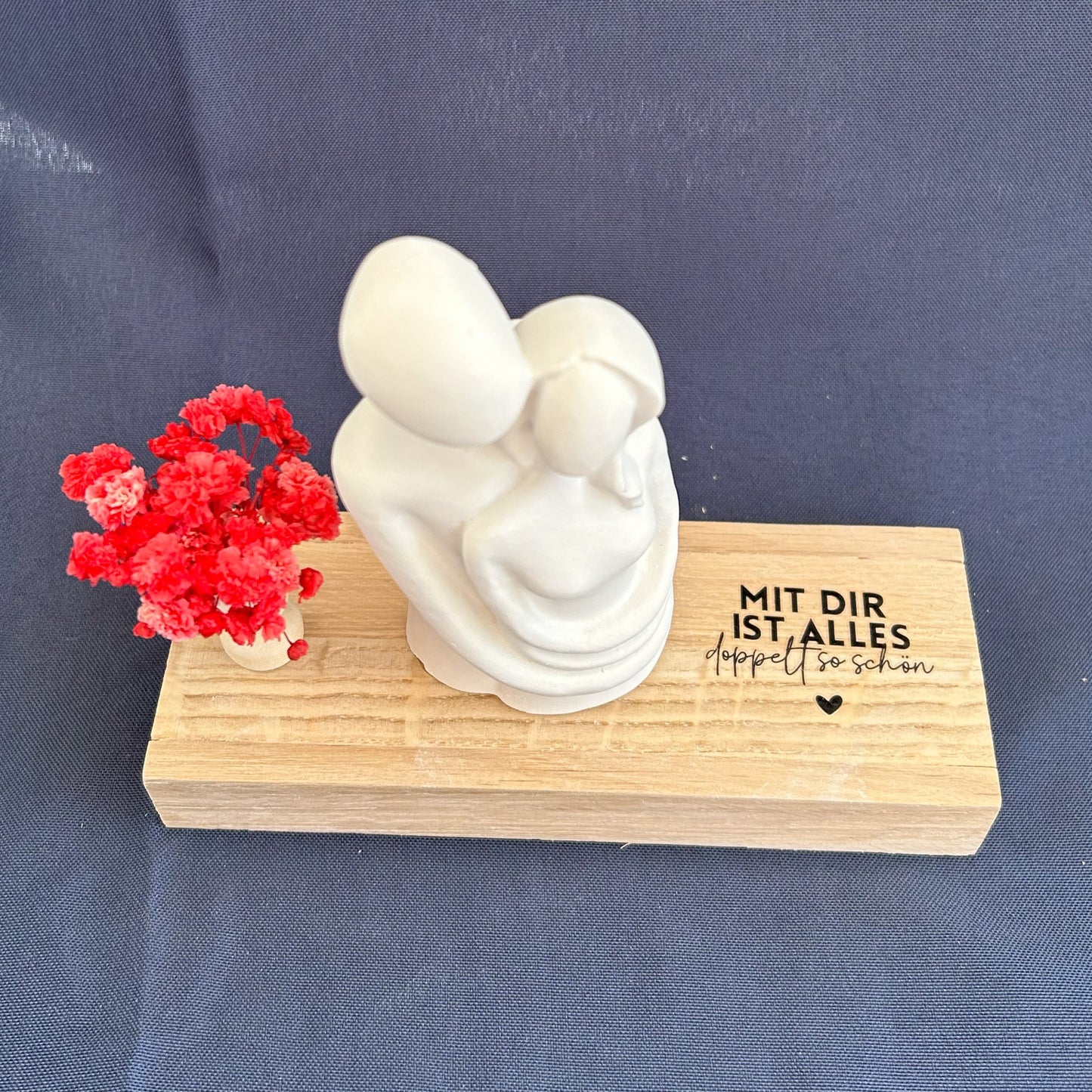 Dekofigur Pärchen mit Spruch „Mit dir ist alles doppelt so schön“