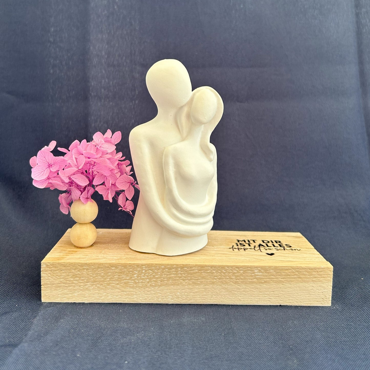 Dekofigur Pärchen mit Spruch „Mit dir ist alles doppelt so schön“