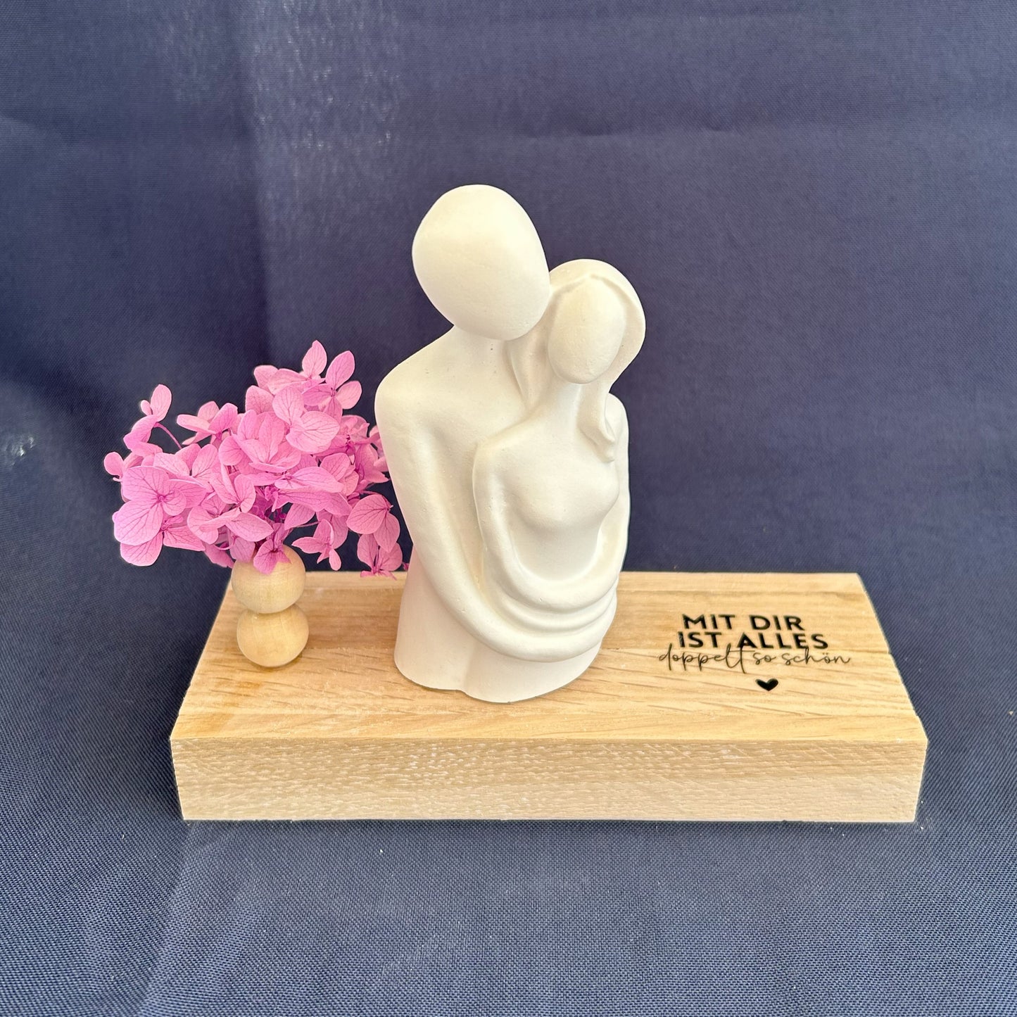 Dekofigur Pärchen mit Spruch „Mit dir ist alles doppelt so schön“