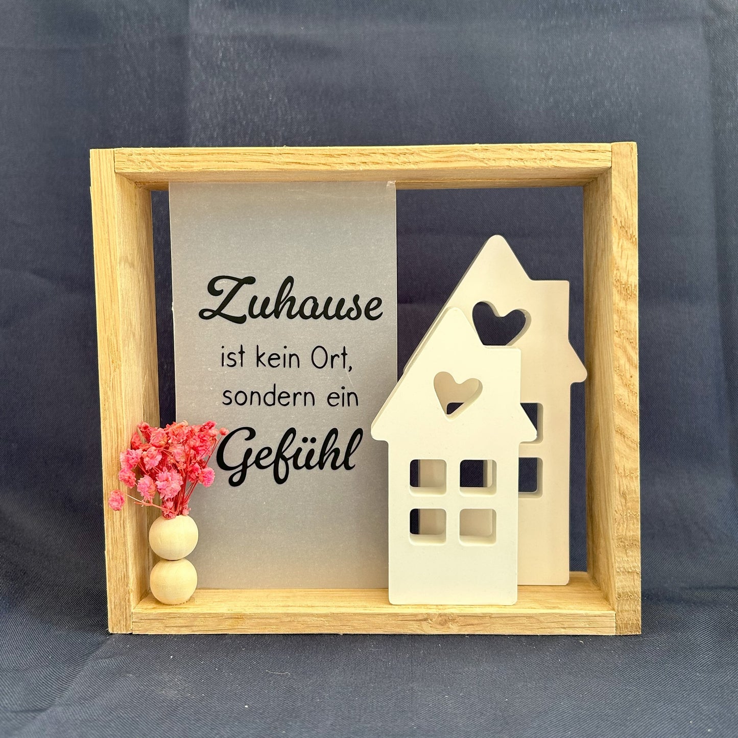 Holzrahmen - Zuhause – das ist nicht nur ein Ort, sondern ein Gefühl