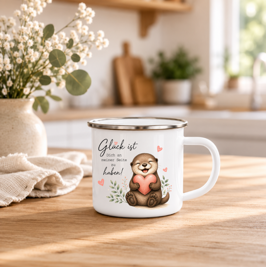 Glück ist Dich an meiner Seite zu haben | Emaille Tasse Otter Geschenk | Süße Camping Tasse 350 ml | Geschenk Lieblingsmensch