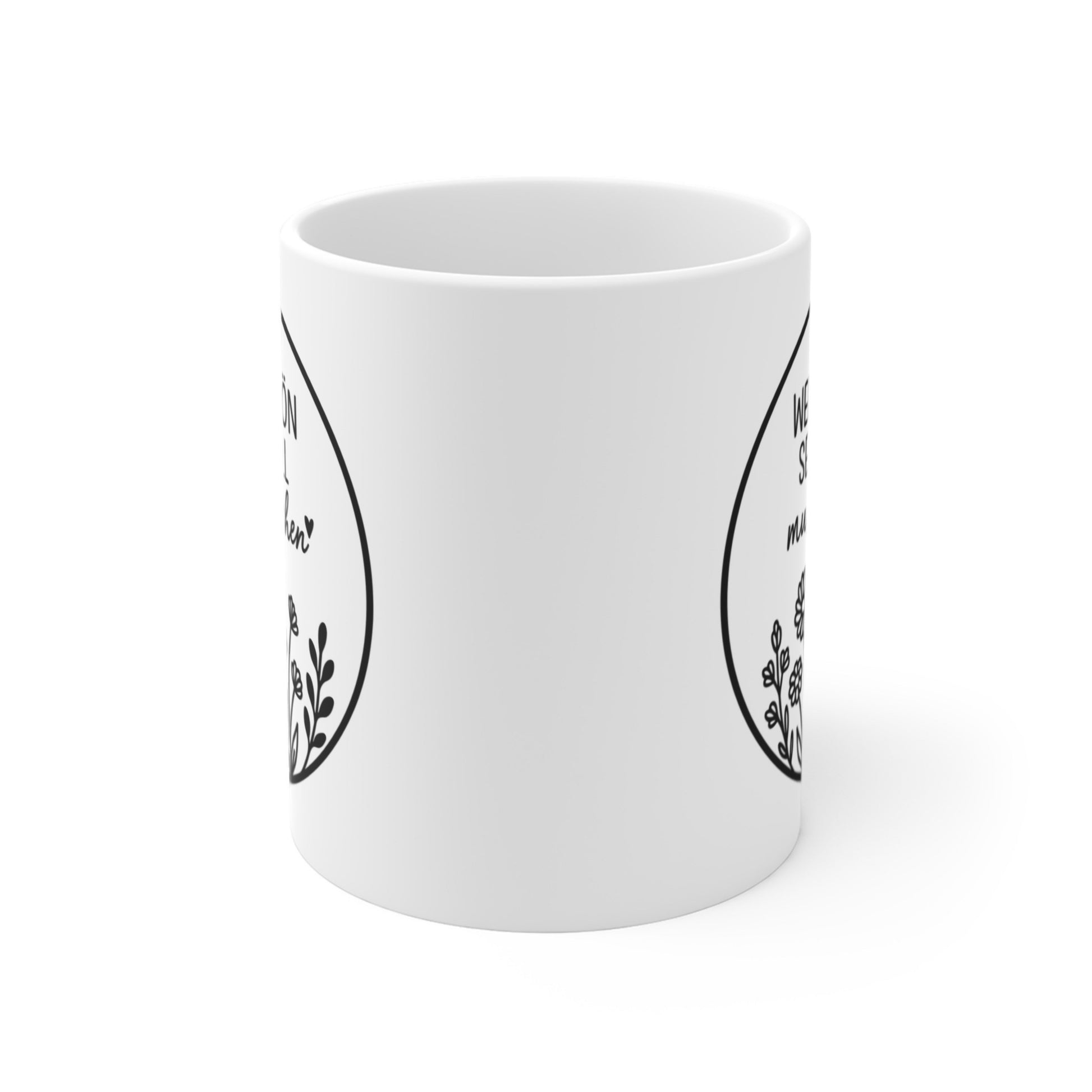 Rundumansicht einer weißen Keramiktasse mit humorvollem Blumendesign