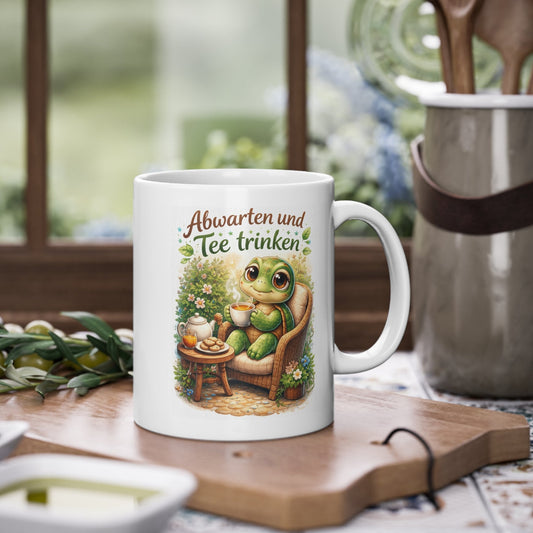 Schildkröten Teetasse in gemütlicher Küchen Szene